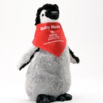 オリジナルペンギンのぬいぐるみ「ベイビーマナ」をプレゼント