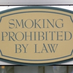 ハワイは11月16日から公共の場所がほぼ全面禁煙へ