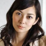 美人女優の伊東美咲さんが来月ハワイ挙式